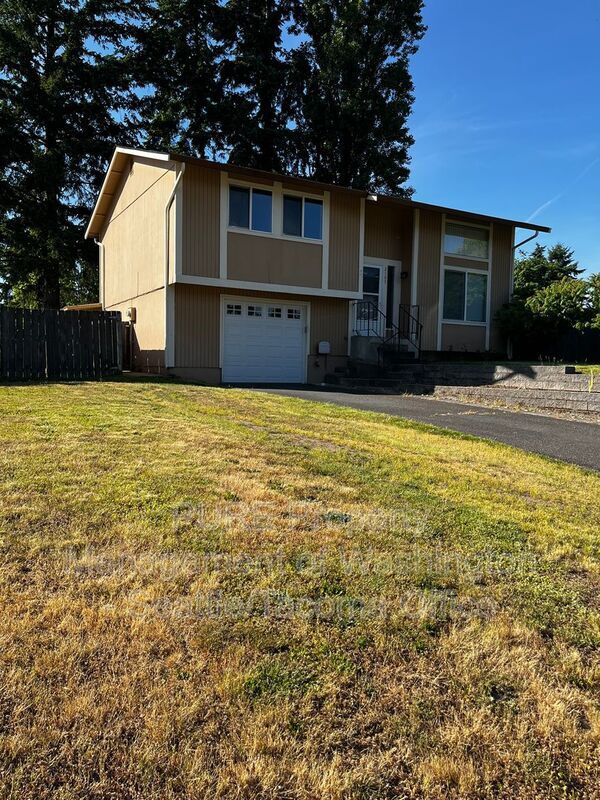 Primary Photo - 2103 25th Ave SE