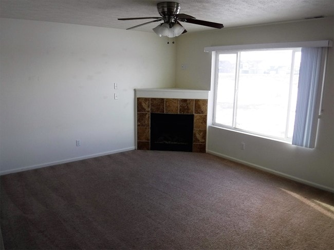 Building Photo - 384 Colter Loop