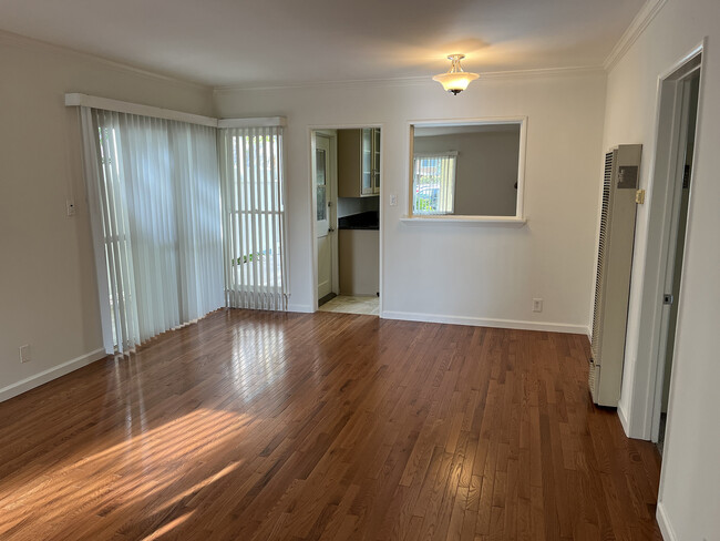 Living / Dining Room - 12057 Sylvester St