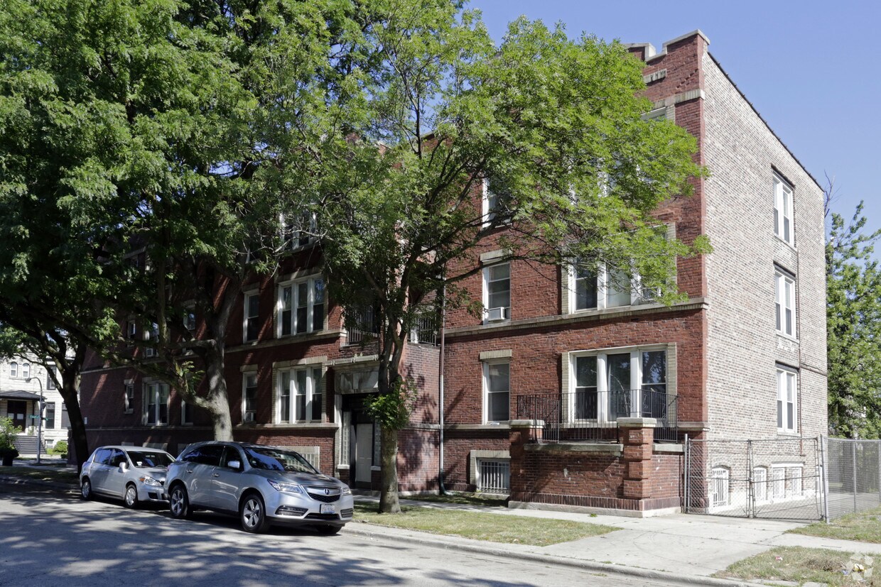 Foto del edificio - 4851 S Evans Ave