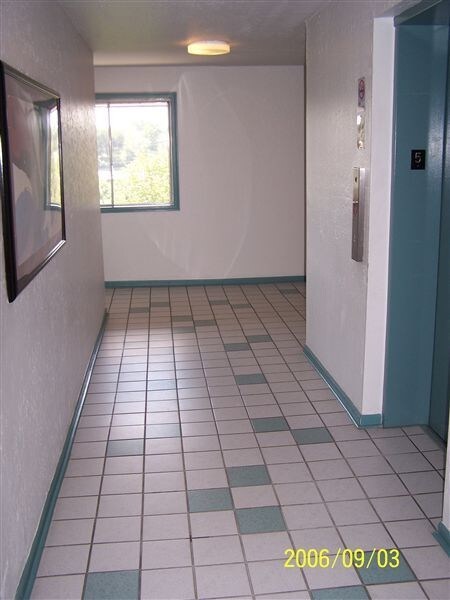 Building Photo - 4731 Saint Joseph Creek Rd