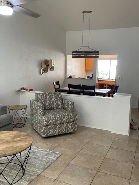 Building Photo - 2421 W Tom Watson Dr