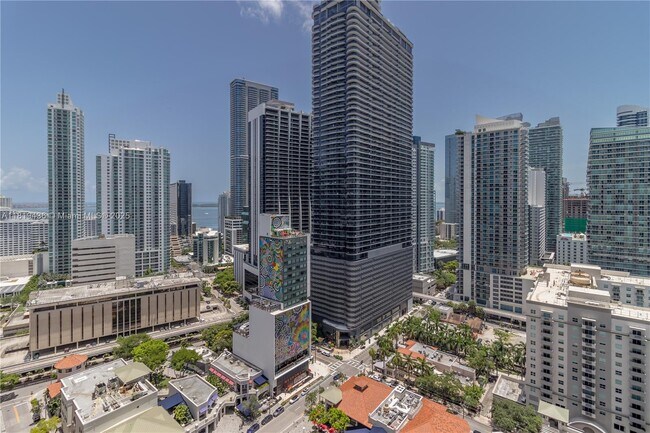 Foto del edificio - 55 SW 9th St