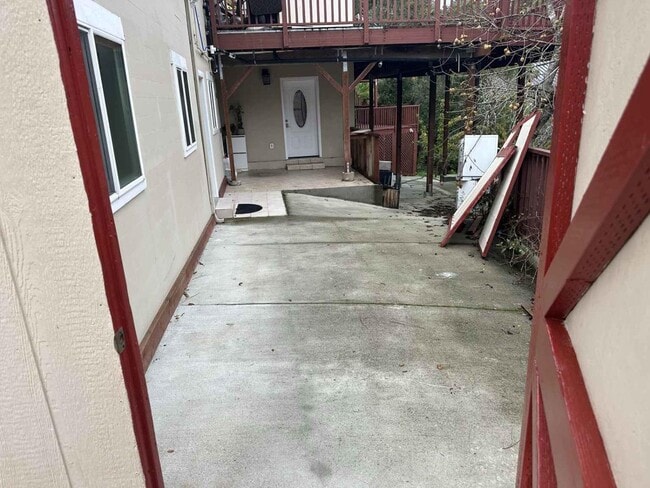 Building Photo - 25 Vía Delizia