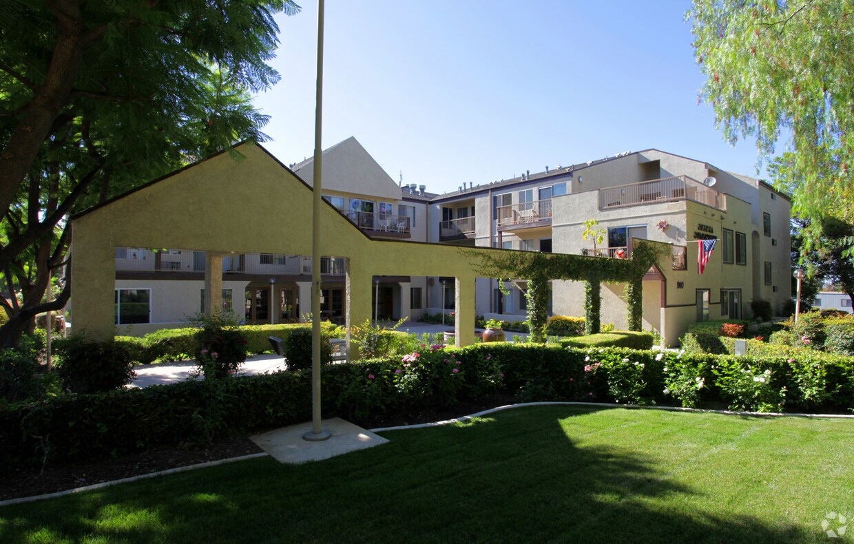 Corona Community Towers Apartments Corona, CA