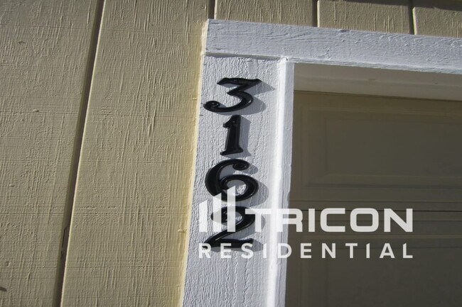 Foto del edificio - 3162 E Bee Street Orange Park FL