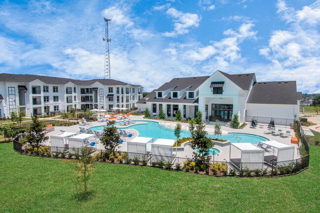 Building Photo - The Terrace at Pine Lake Cove