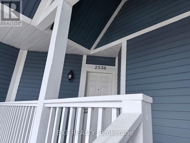 Photo du bâtiment - 90 Highland Dr