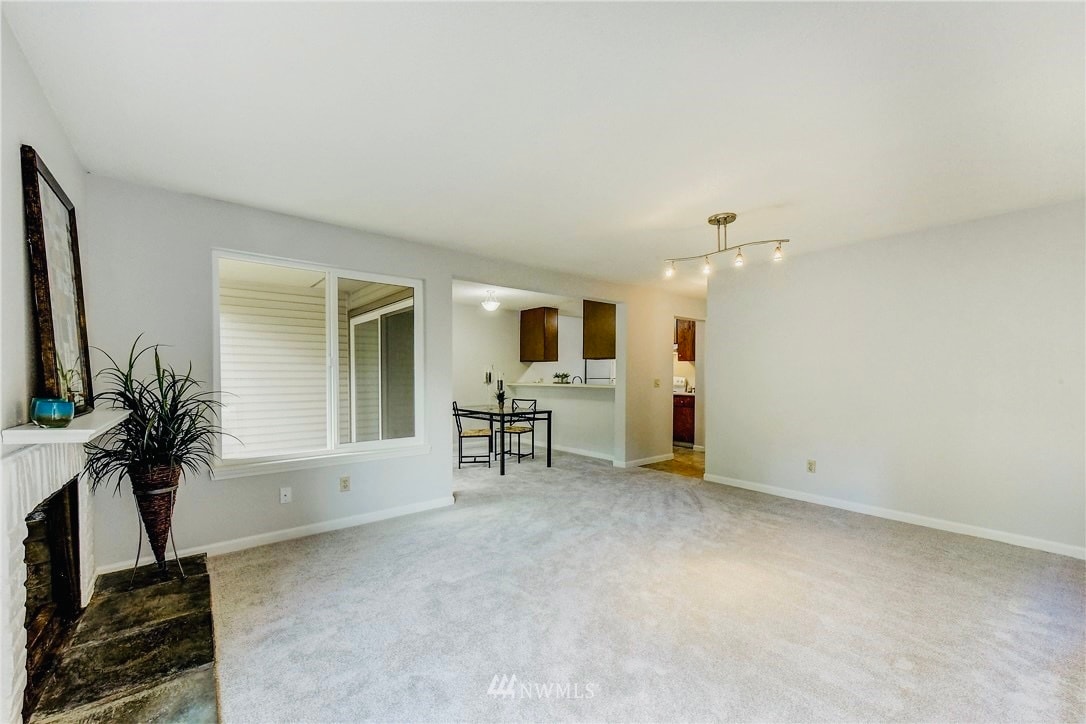 4426 147th Plz NE Unit A10, Bellevue, WA 98007 Condo for Rent in