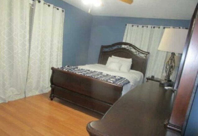 Foto del edificio - 12 Timberwood Dr
