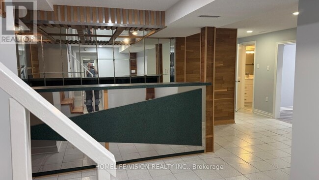 Building Photo - 492 Raymerville Dr