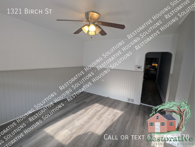 Photo - 1321 Birch St House