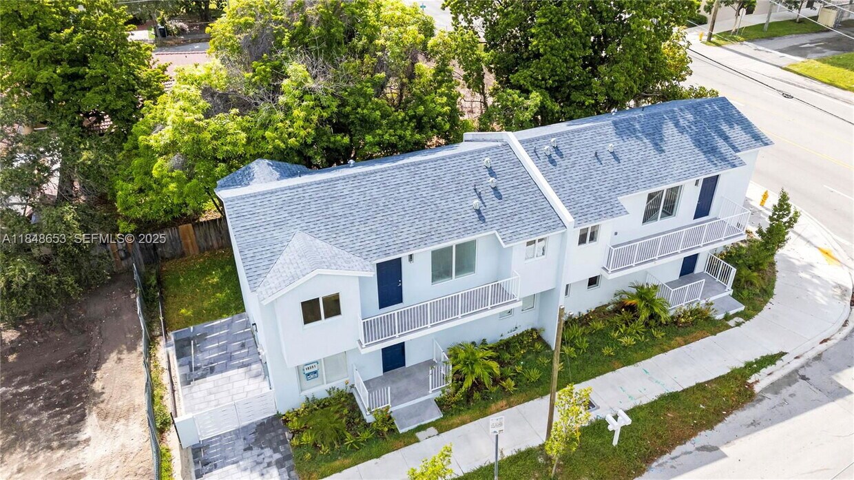 Photo - 18390 Southwest 103rd Court, Miami, FL 33157 - 3 BR 2.5 BA townhouse