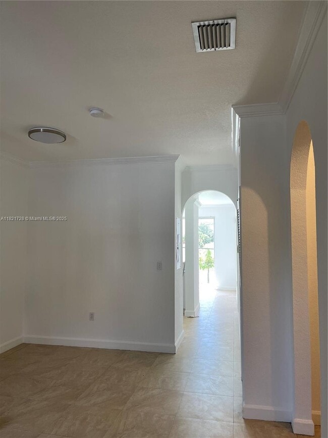 Foto del edificio - 17720 NW 73rd Ave