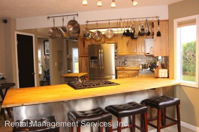 Foto del edificio - 3 br, 2.5 bath House - 3600 SW Brittany Dr