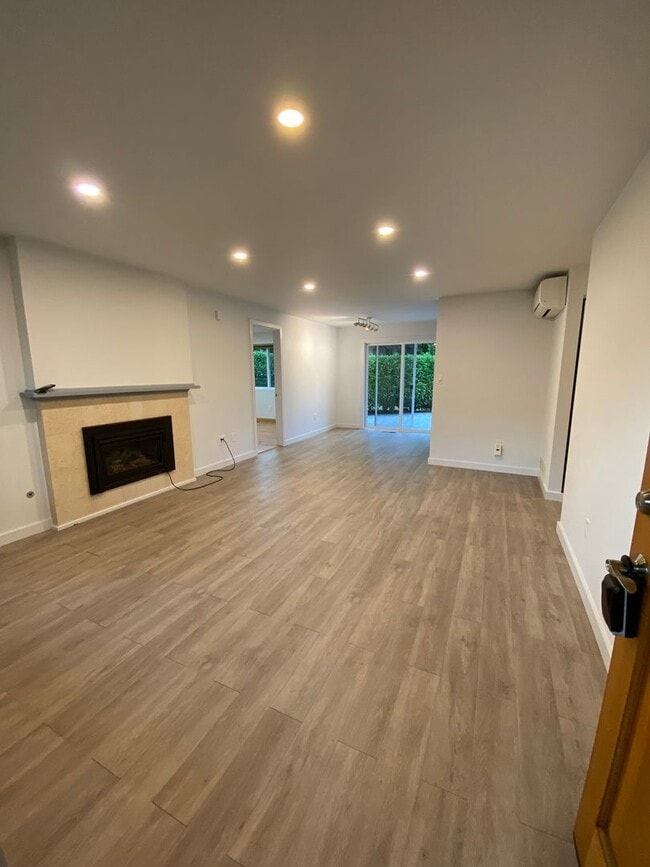 Building Photo - 3bd/1ba House in Bellevue