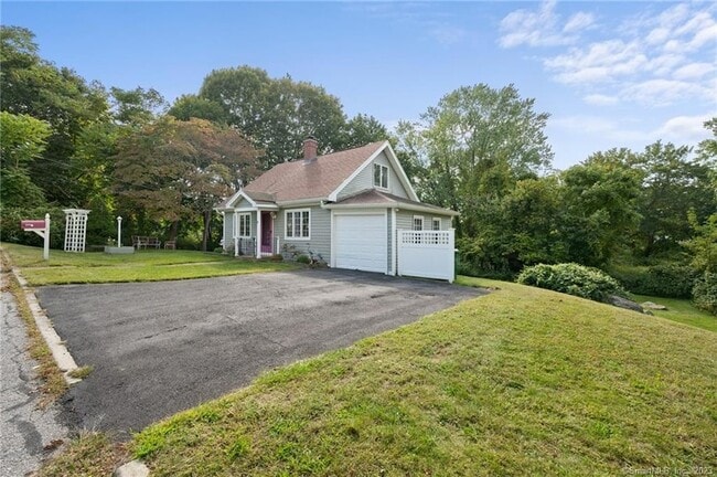 Photo - 6 East St House