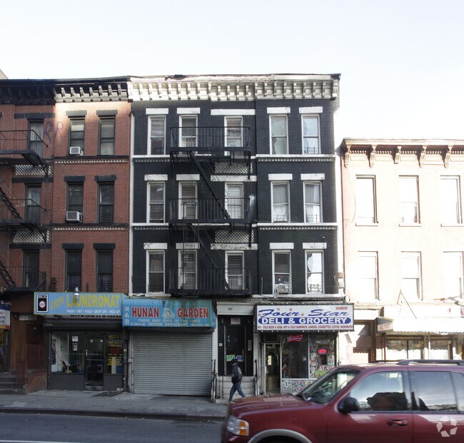 Building Photo - 461 Dekalb Ave
