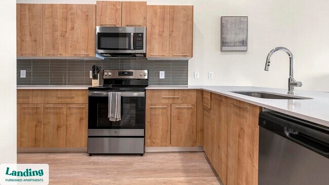 Foto del edificio - 5256 International Dr