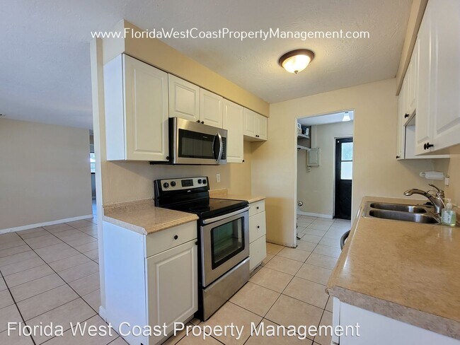 Building Photo - 3 br, 2 bath House - 4862 Bell Meade Dr
