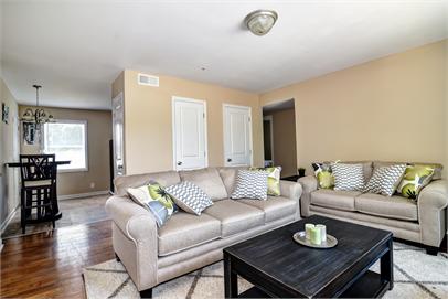 Foto principal - Circle Oaks Apartments