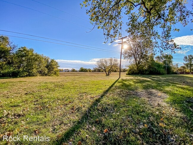 Building Photo - 2 br, 1 bath House - 1508 Aurora Dr