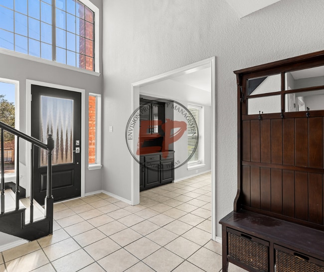 Building Photo - 4209 Green Oak Dr