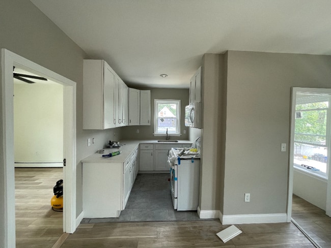 Photo - 73 Fairview Ave Apartment