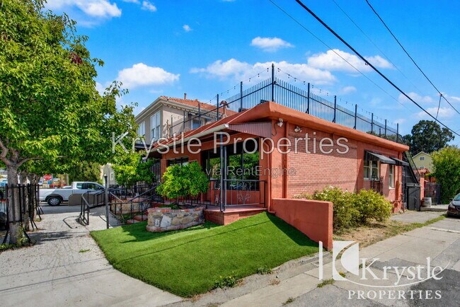 Foto del edificio - 318 Napa Ave