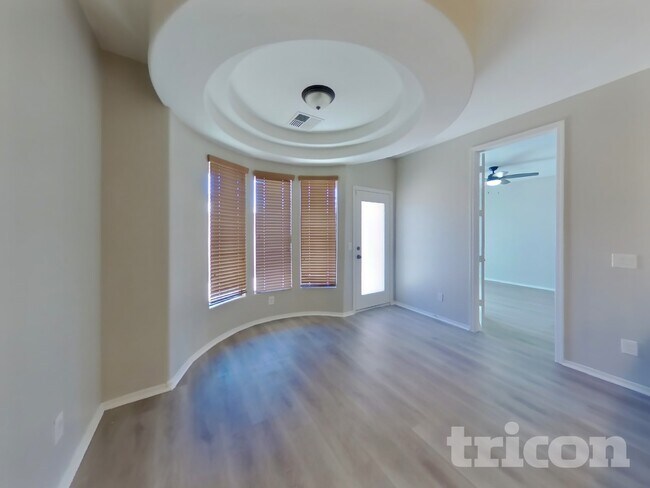 Foto del edificio - 7731 S 45th Ln