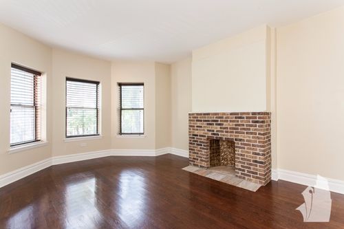 Foto del edificio - 4640 N Kenmore Ave