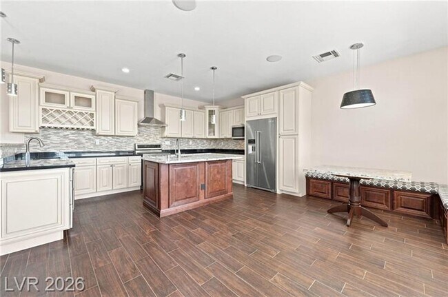 Foto del edificio - 508 Ivy Spring St