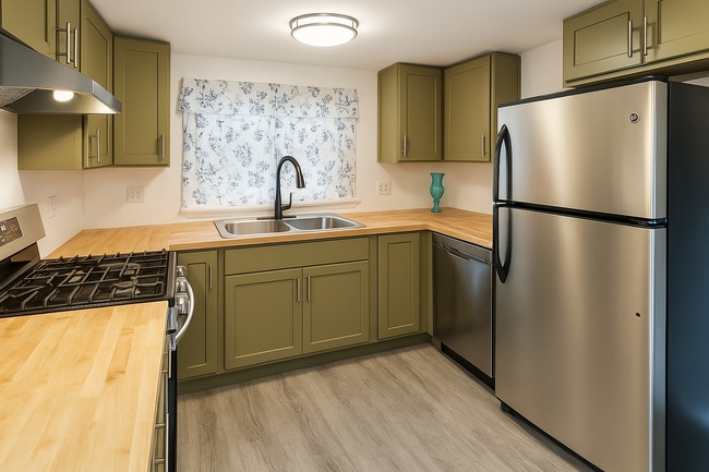 Building Photo - 806 Peter St