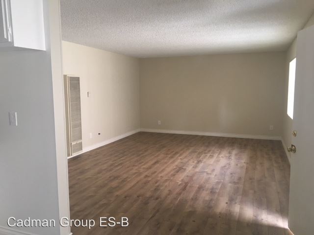 Foto del edificio - 1442-1442 W Carson St
