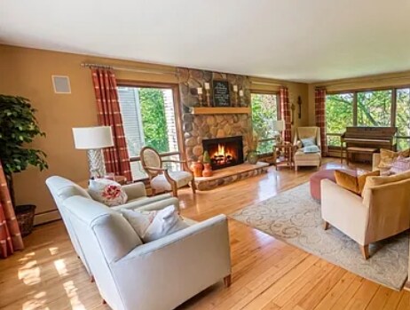 Foto del edificio - 6912 E Fish Lake Rd