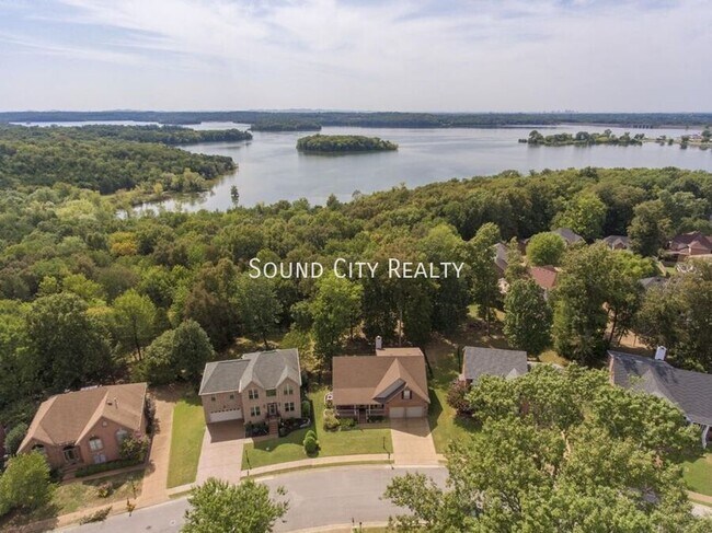 Photo - 5112 Bay Overlook Dr House