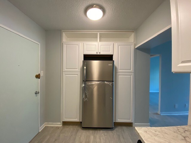 Kitchen - 240 M St SW