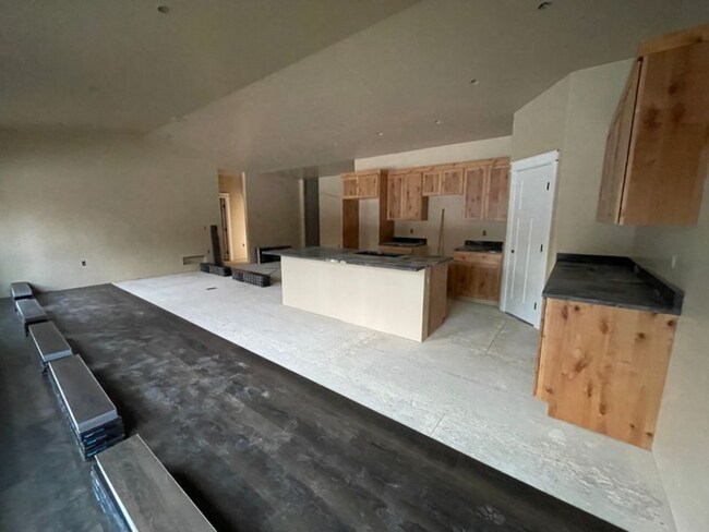 Foto del edificio - 7493 N Paw St