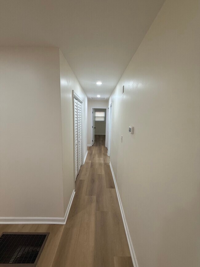 Foto del edificio - 1743 Thomasville Dr SE