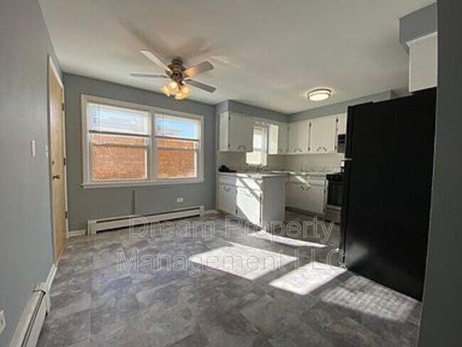 Foto del edificio - 3826 N Harlem Ave