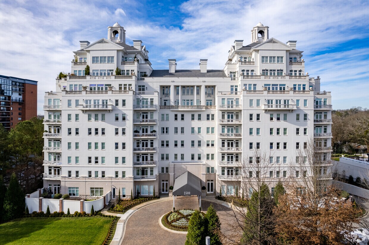 2500 Peachtree Apartments at 2500 Peachtree Rd NW Atlanta, GA
