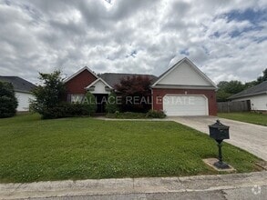 Building Photo - 710 Chamberlain Manor Way
