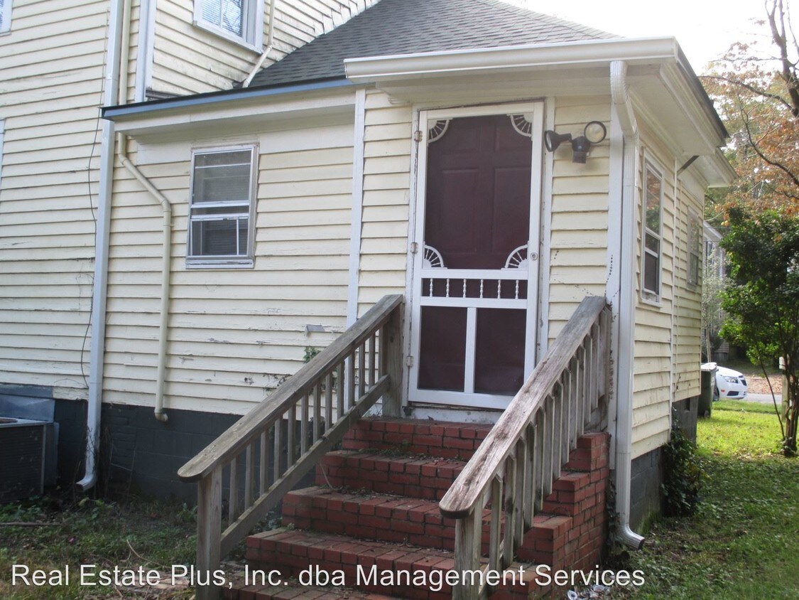 1206 N Pasteur St, New Bern, NC 28560 Room for Rent in New Bern, NC