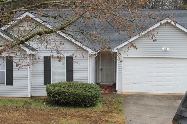 Building Photo - 3601 Waldrop Rd