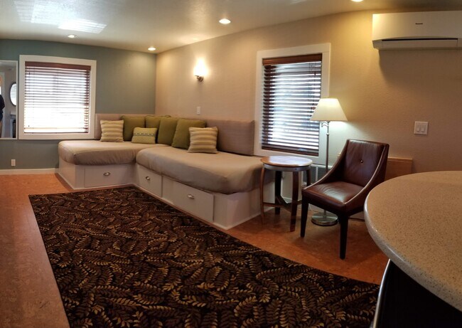 Foto del edificio - Twelfth Street Apartments