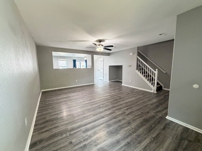 Photo - "Nicely updated 2-Bed 1.5 bath Townhouse in Englewood near Parker – Your Cozy Retreat Awaits!"