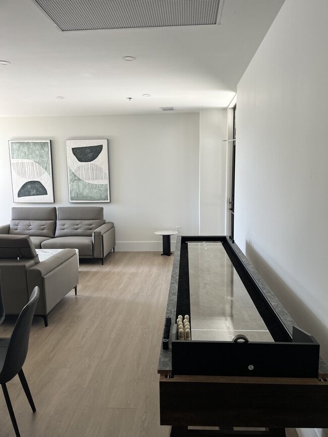 Photo du bâtiment - 22 Hamlet Ln