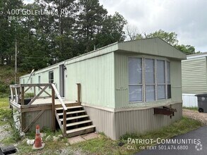 Building Photo - 400 Golf Links Rd