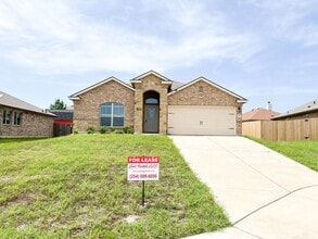Building Photo - 207 Ken Dr