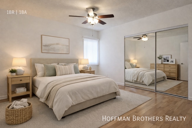 Building Photo - 1806 N Harvard Blvd